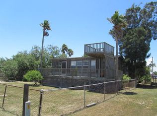 216 S Shore Dr, Port Mansfield, TX 78598