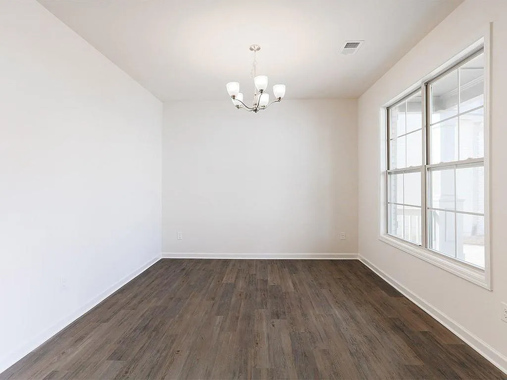 Building Photo - 114 Valimar Dr