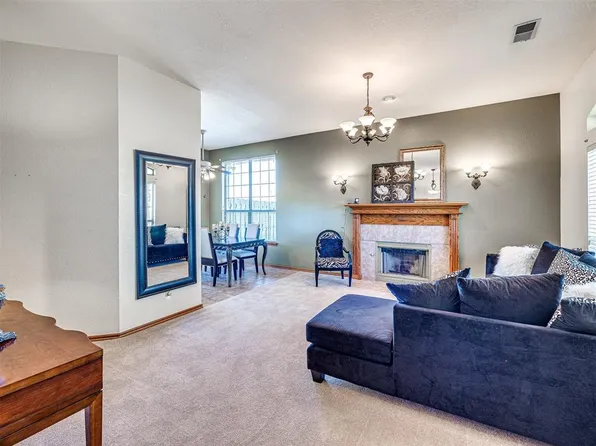 3901 Bismarc Dr, Del City, OK 73115