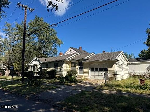 3rd image of 2061 Berdan Ave