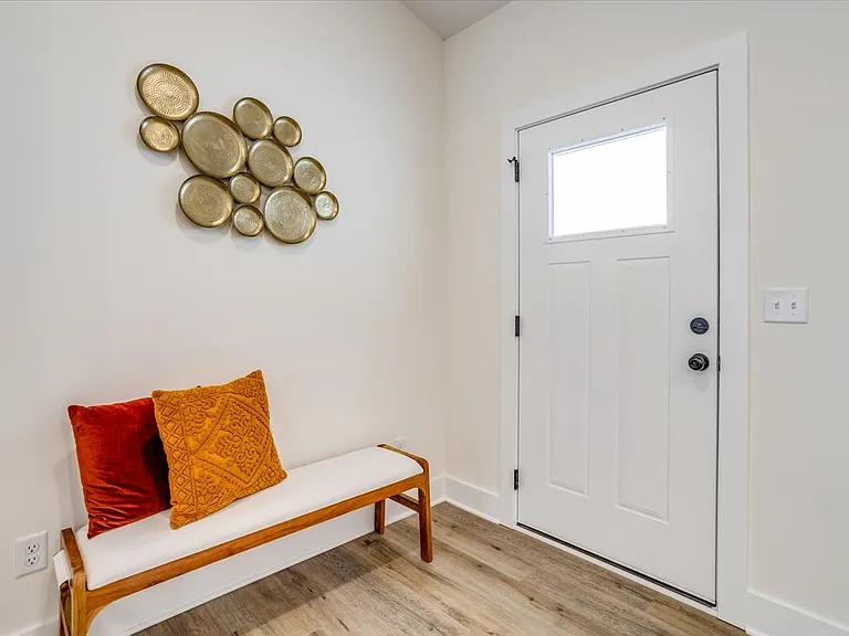 419 Briarbrook Ln — Photo 4
