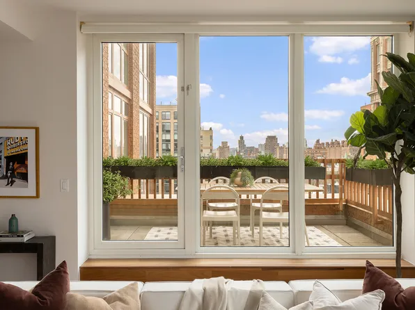 130 West 20th Street PH11B image 3 of 18