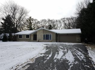 6561 W County Line Rd, Brown Deer, WI 53223