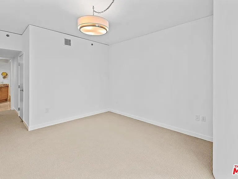 13650 Marina Pointe Dr #306 — Photo 18