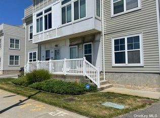 105 Beach 69th St, Far Rockaway, NY 11692