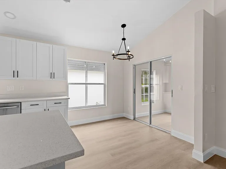 3358 Sabal Springs Blvd — Photo 15
