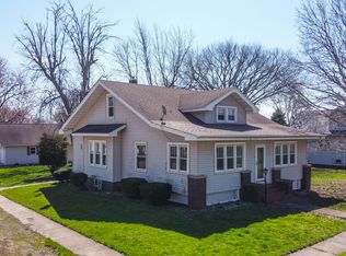 301 S Lincoln St, Ransom, IL 60470