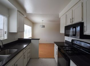 4930 Whitsett Ave #18316847, Valley Village, CA 91607