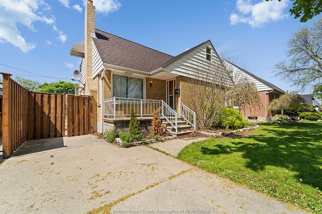 2511 Kildare Rd, Windsor, ON N8W 2Y4 Zillow