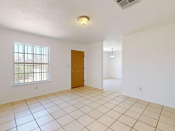 3rd image of 2208 Tierra Bonita Way