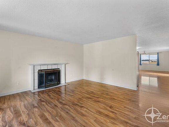 5th image of 16004 NE 47th St