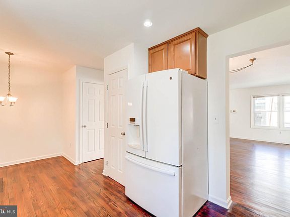 4th image of 5353 Call Pl SE