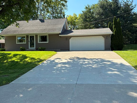 3rd image of 1190 Allison Ct