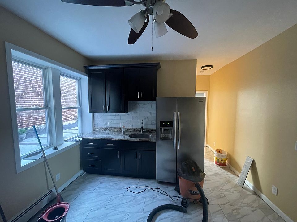 2nd image of 243 W Saint George Ave #2B