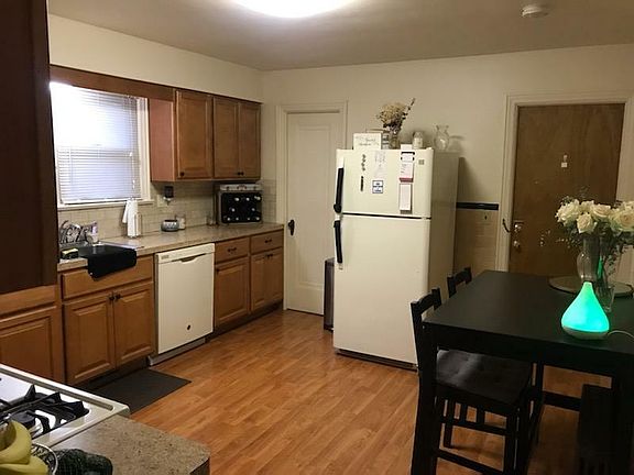 Eat In Kitchen 14 X 12
