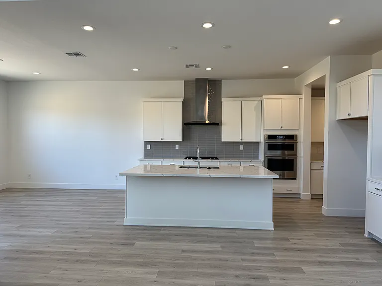 7523 Nautilus Ct — Photo 11