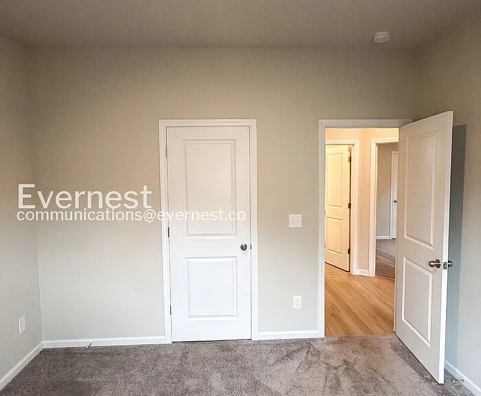 104 Culver St — Photo 11