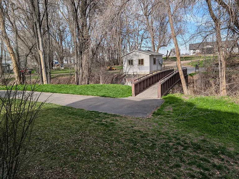 Apartments by the Brook — Photo 21
