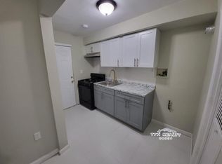 313 16th Ave #A, Newark, NJ 07103