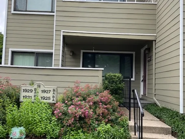 1931A Villaridge Dr #A, Reston, VA 20191