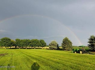 1612 County Farm Rd, Saint Johns, MI 48879