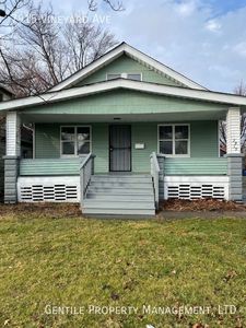 7915 Vineyard Ave, Cleveland, OH, 44105