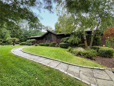 14 Constance Lane, Stamford, CT, 06903