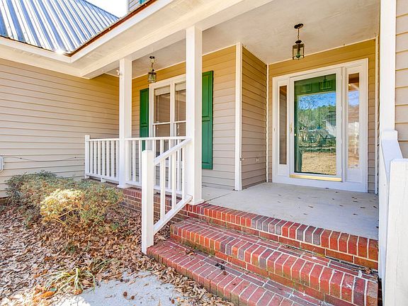 3rd image of 183B Longtown Rd