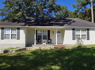 140 Trace Ln, Fitzgerald, GA 31750