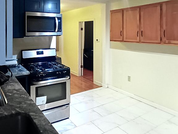 2nd image of 67 Gore St #1R