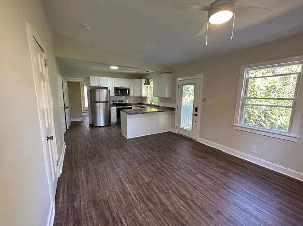 2093 Craig St APT 3, Winston Salem, NC 27103