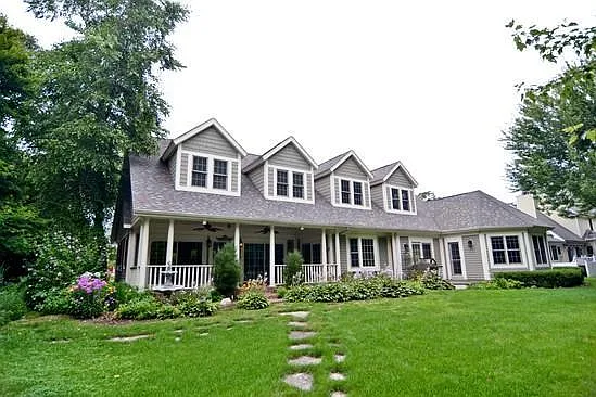 2328 Tinkers Way photo 1