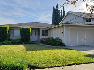 5738 Sunnyslope Ave, Valley Glen, CA 91401