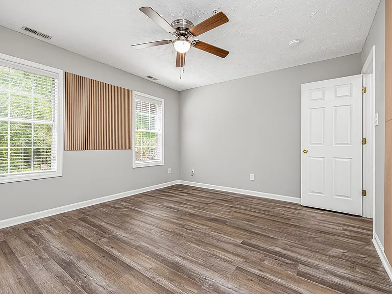 342 Bubble Creek Ct #1 — Photo 25