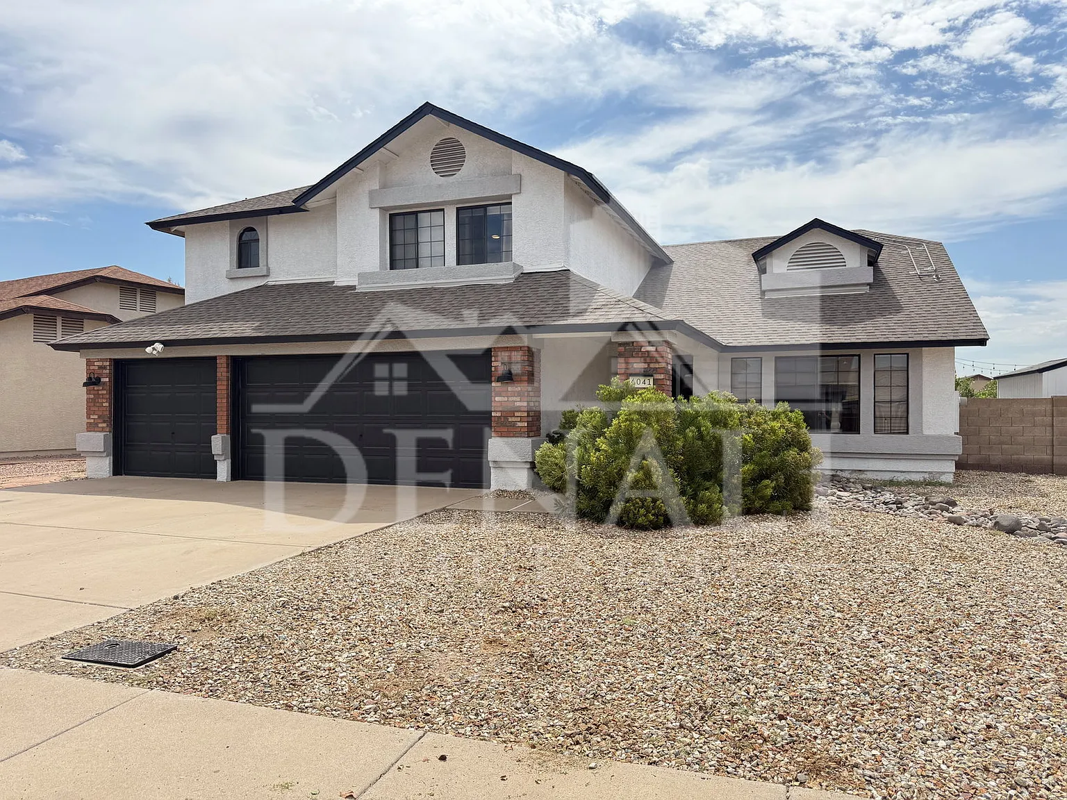 4 bed, 3.0 bath, 2362 sqft, $3,000 — Photo 1