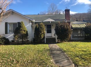 208 McGraw Ave, Webster Springs, WV 26288