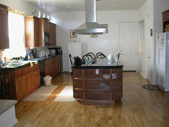 2nd image of 7063 Santa Fe Canyon Pl