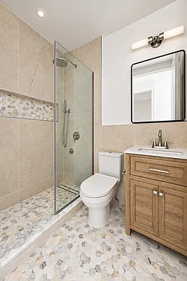 Bathroom, photo 1