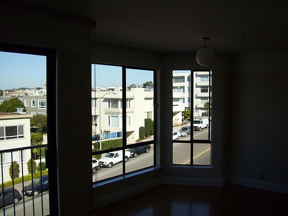 4th image of 335 Euclid Ave APT 303