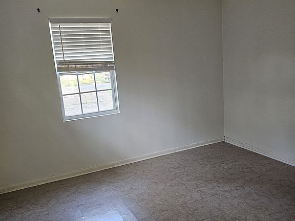 5th image of 1713 Nininger St