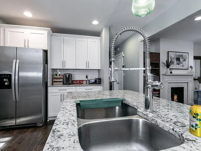 518 Erin Ave SW — Photo 18