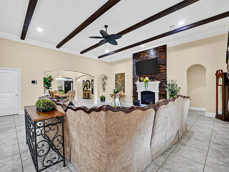 2624 Holbrook Springs Ln — Photo 20