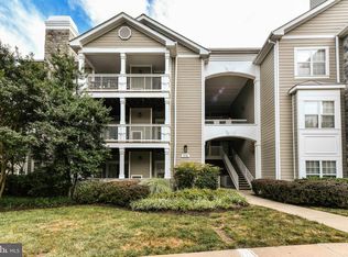 1716 Lake Shore Crest Dr APT 26, Reston, VA 20190