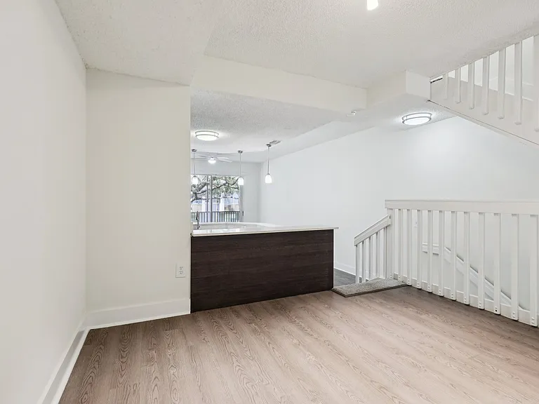 Windsor Castle Townhome Community — Photo 117