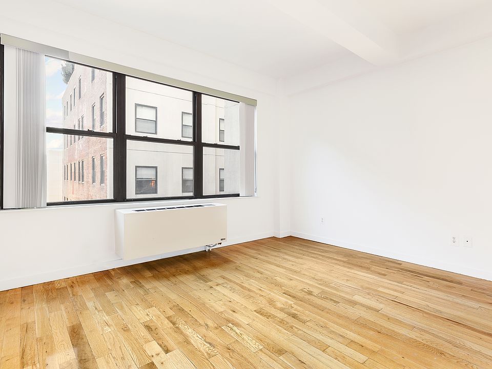 1st image of 60 W 14th St APT 9A