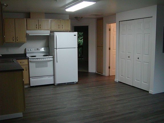 5th image of 10825 SW Butner Rd APT 13