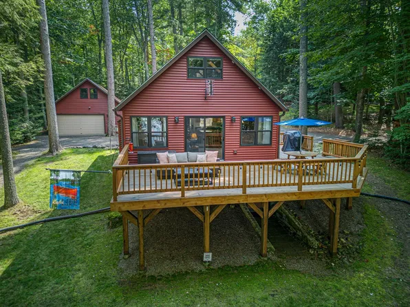 8967 Herdner Rd, Eagle River, WI 54521
