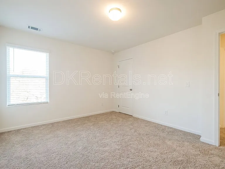 131 Shelter Ln E — Photo 18