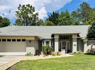 4 Salvia Ct W, Homosassa, FL 34446