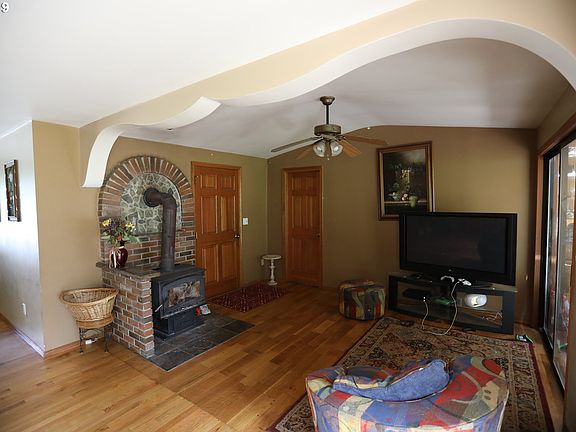 5th image of 20519 NE 87th Ave